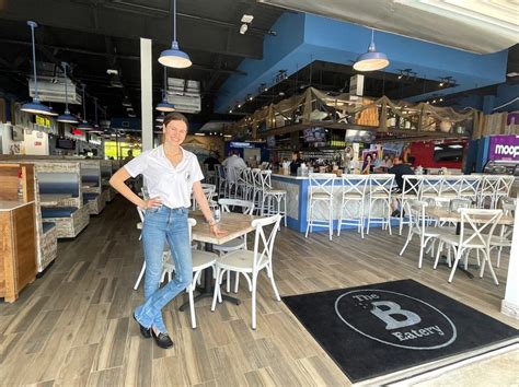 The bite eatery - Apr 12, 2023 · The Bite Eatery debuted in early March with 10 food-and-drink stalls inside a sprawling, 9,000-square-foot warehouse on Atlantic Boulevard, serving everything from gelato and ceviche to tacos and ... 